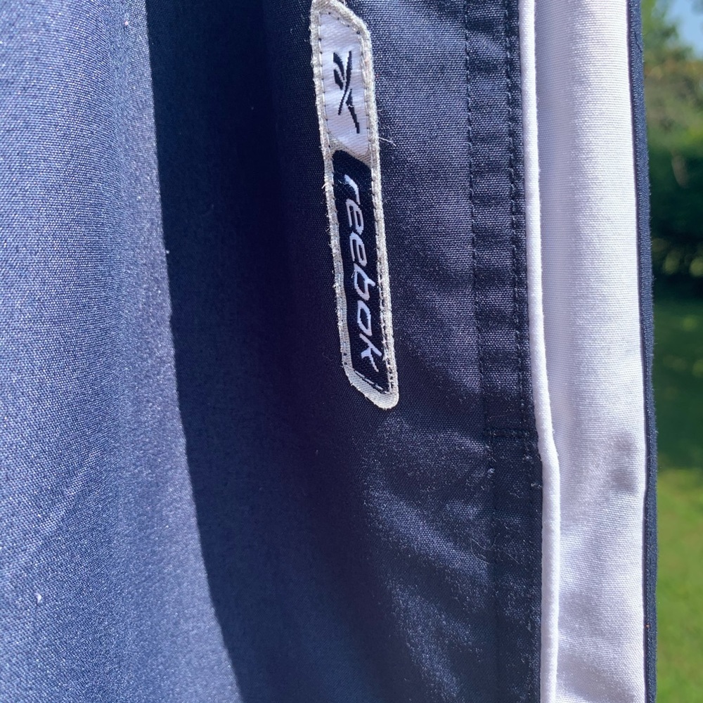 Men’s Reebok Pants - Picture 2 of 6